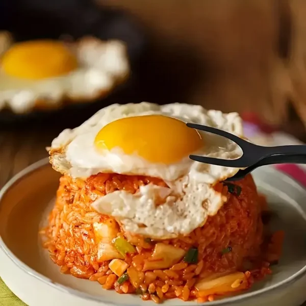 Versatile Easy-Flip Spatula For Eggs